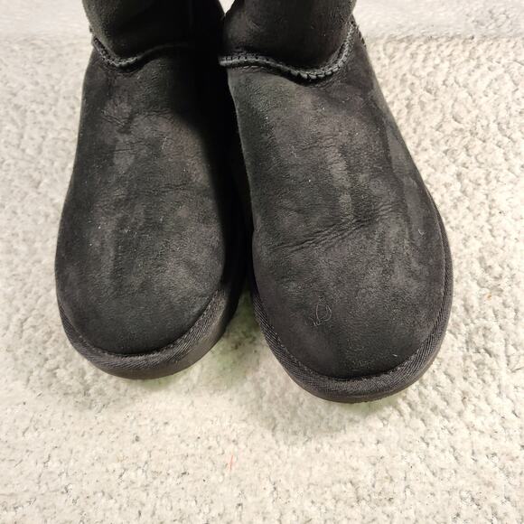UGG Women's Classic Tall II Black size womens bootie size 8 - Picture 4 of 8